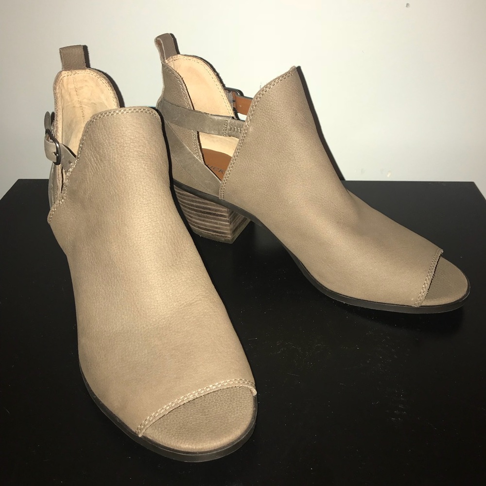 Lucky brand ankle boot with open toe